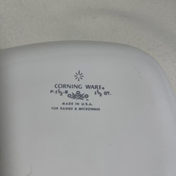 Corningware A-1 1/2 -B Green Shell Oil Medallion 1 1/2 QT NO LID - Picture 3 of 3